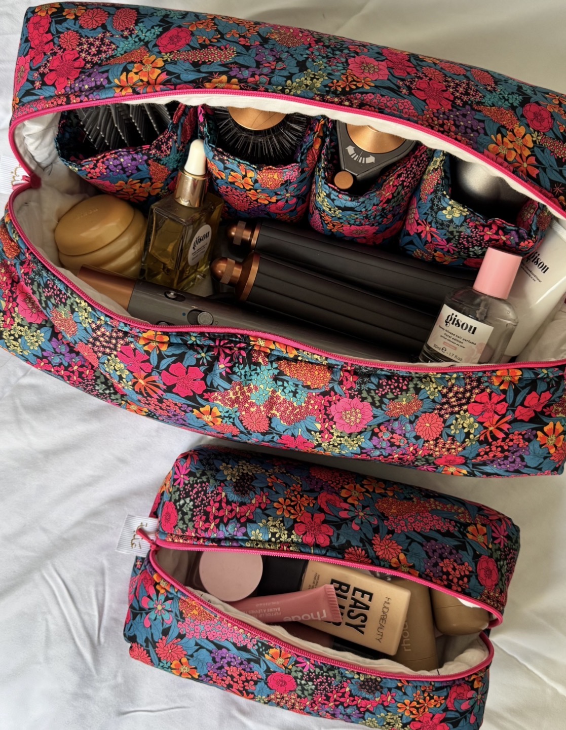 شنطة الدايسون مع شنطة ميك اب 